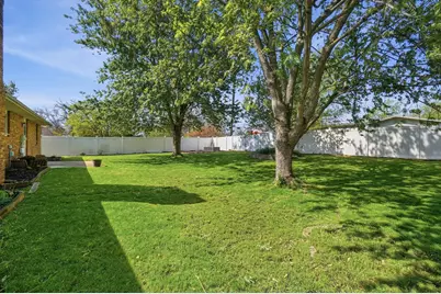 833 Glyncrest Drive, Wapakoneta, OH 45895 - Photo 35