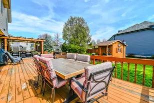 790 Chaucer Ln, Tipp City, OH 45371 - Photo 45