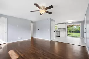 1015 Romanus Dr, Vandalia, OH 45377 - Photo 7