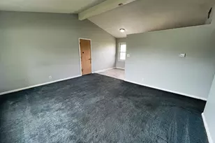 1002 Middle St, Wapakoneta, OH 45895 - Photo 7