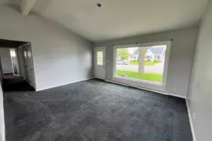 1002 Middle St, Wapakoneta, OH 45895 - Photo 11