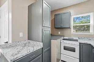 312 E Maplewood Ave, Dayton, OH 45405 - Photo 11