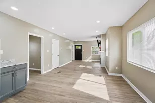 312 E Maplewood Ave, Dayton, OH 45405 - Photo 13