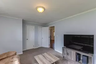 307 N Walnut St, Englewood, OH 45322 - Photo 13