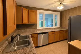 552 E Chillicothe Ave, Bellefontaine, OH 43311 - Photo 5