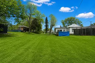 552 E Chillicothe Ave, Bellefontaine, OH 43311 - Photo 13