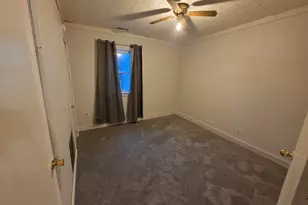 1030 Hendricks Ave, Saint Marys, OH 45885 - Photo 9