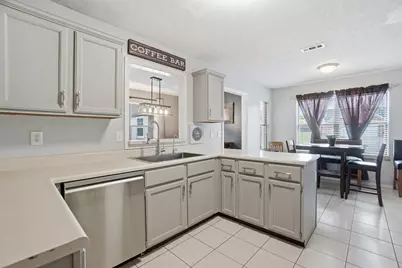 8878 Trowbridge Way, Dayton, OH 45424 - Photo 23