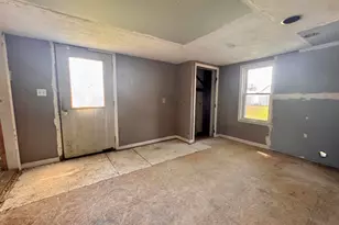 408 N Main St, West Manchester, OH 45382 - Photo 13