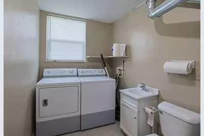 321 Allanhurst Avenue, Vandalia, OH 45377 - Photo 37