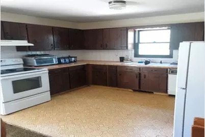 1990 Connect Road, Barberton, OH 44203 - Photo 17