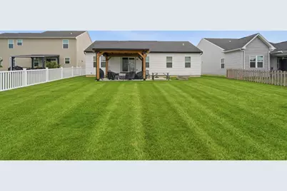 1200 Scarlet Oak Drive, Tipp City, OH 45371 - Photo 65