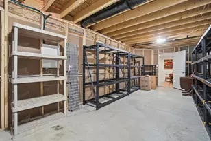 1200 Scarlet Oak Dr, Tipp City, OH 45371 - Photo 61