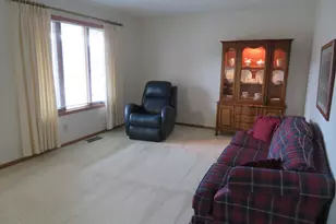 609 Julia St, Urbana, OH 43078 - Photo 9