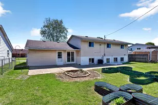 415 Falcon Dr, New Carlisle, OH 45344 - Photo 31