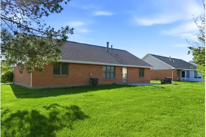 5831 Winfield Drive, Springfield, OH 45503 - Photo 27