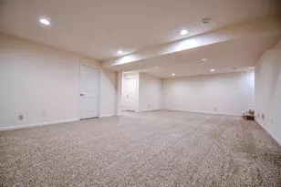 1136 Red Maple Dr, Troy, OH 45373 - Photo 29