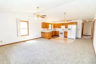 140 Dwyer Ave, Greenville, OH 45331 - Photo 7