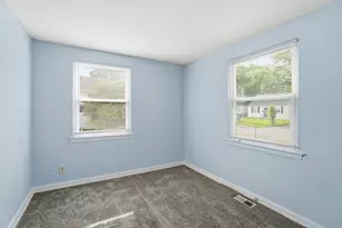 4433 Eichelberger Ave, Dayton, OH 45406 - Photo 13