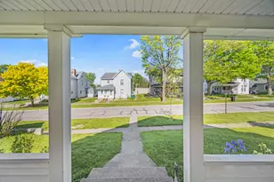 524 N Detroit St, Bellefontaine, OH 43311 - Photo 27