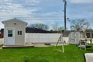 313 Cottonwood St, Wapakoneta, OH 45895 - Photo 31
