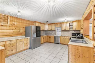 380 S Main St, De Graff, OH 43318 - Photo 17