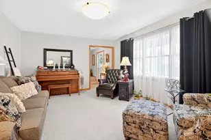 564 Foxcross Dr, Sidney, OH 45365 - Photo 7