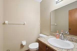 1706 Edith Marie Dr, Dayton, OH 45431 - Photo 21