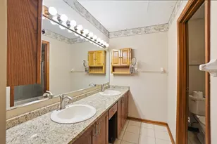 1706 Edith Marie Dr, Dayton, OH 45431 - Photo 27