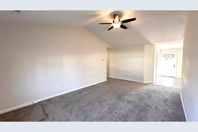 1611 Irene Drive #21, Bellefontaine, OH 43311 - Photo 5