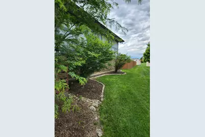 2447 N Tulane Drive, Beavercreek, OH 45431 - Photo 3