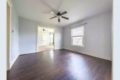 105 S Pine Street, Wapakoneta, OH 45895 - Photo 17