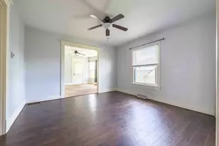 105 S Pine St, Wapakoneta, OH 45895 - Photo 17