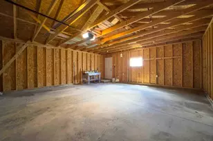 105 S Pine St, Wapakoneta, OH 45895 - Photo 41