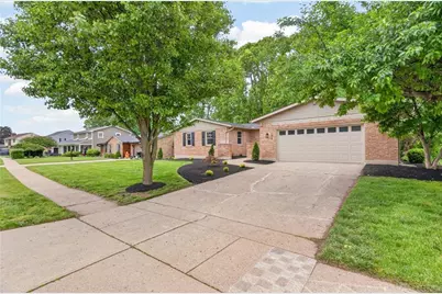 199 Finsbury Lane, Troy, OH 45373 - Photo 3