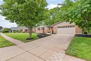 199 Finsbury Ln, Troy, OH 45373 - Photo 3