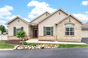 7049 Creekside Cir, Fairborn, OH 45324 - Photo 3
