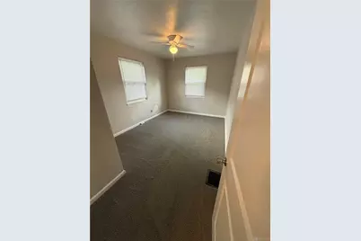 420 E Siebenthaler Avenue, Dayton, OH 45405 - Photo 3