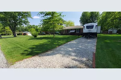 214 Orange Street, Wapakoneta, OH 45895 - Photo 3