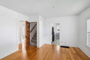 524 W Market St, Troy, OH 45373 - Photo 9