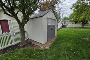 111 Jacobs Dr, Wapakoneta, OH 45895 - Photo 37