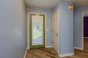 1990 Swallowtail Ct, Englewood, OH 45322 - Photo 9