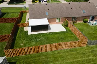 1990 Swallowtail Ct, Englewood, OH 45322 - Photo 7