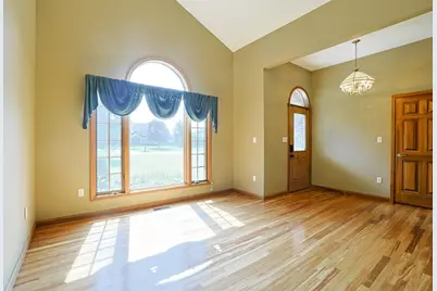639 Deerhorn Trail, Yellow Springs, OH 45387 - Photo 9