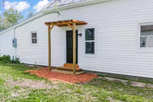 309 S Market St, Union City, OH 45390 - Photo 3
