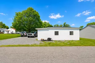1109 S Greenwood St, Bellefontaine, OH 43311 - Photo 35