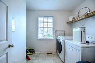 5027 Katherine Ct, Dayton, OH 45424 - Photo 25