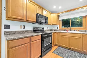 709 E Sandusky Ave, Bellefontaine, OH 43311 - Photo 13