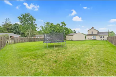 709 E Sandusky Avenue, Bellefontaine, OH 43311 - Photo 11