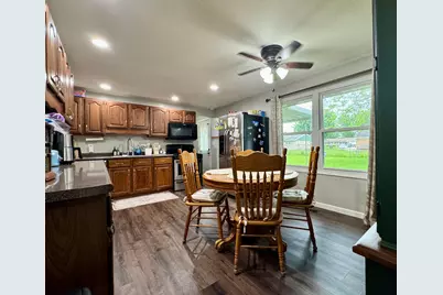 809 Canterbury Drive, Wapakoneta, OH 45895 - Photo 9
